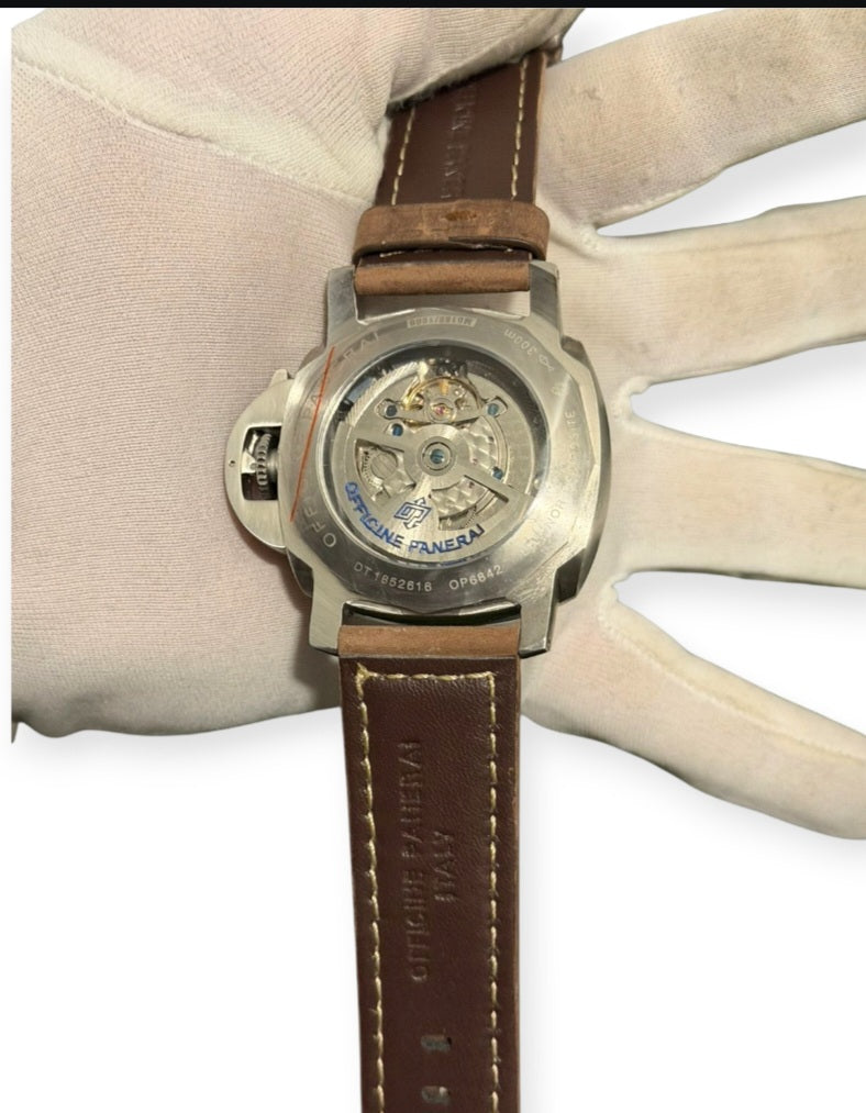 Μοντέλο: Panerai Radiomir Black Seal
Διάμετρος κάσας: 45mm
Υλικό κάσας: Ανοξείδωτο ατσάλι
Χρώμα καντράν: Μαύρο