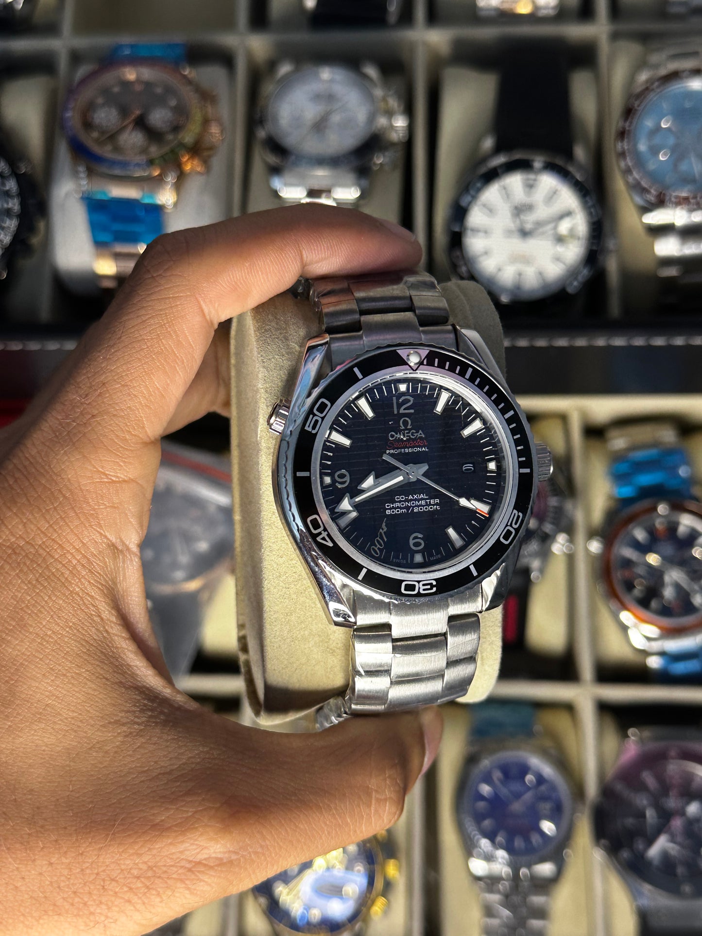 Omega 007