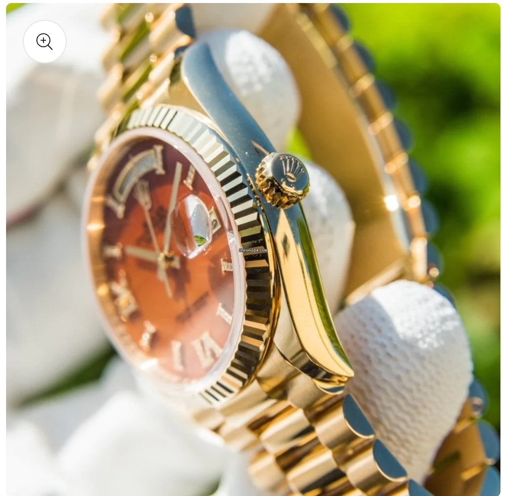 Day date carnelian diamond
