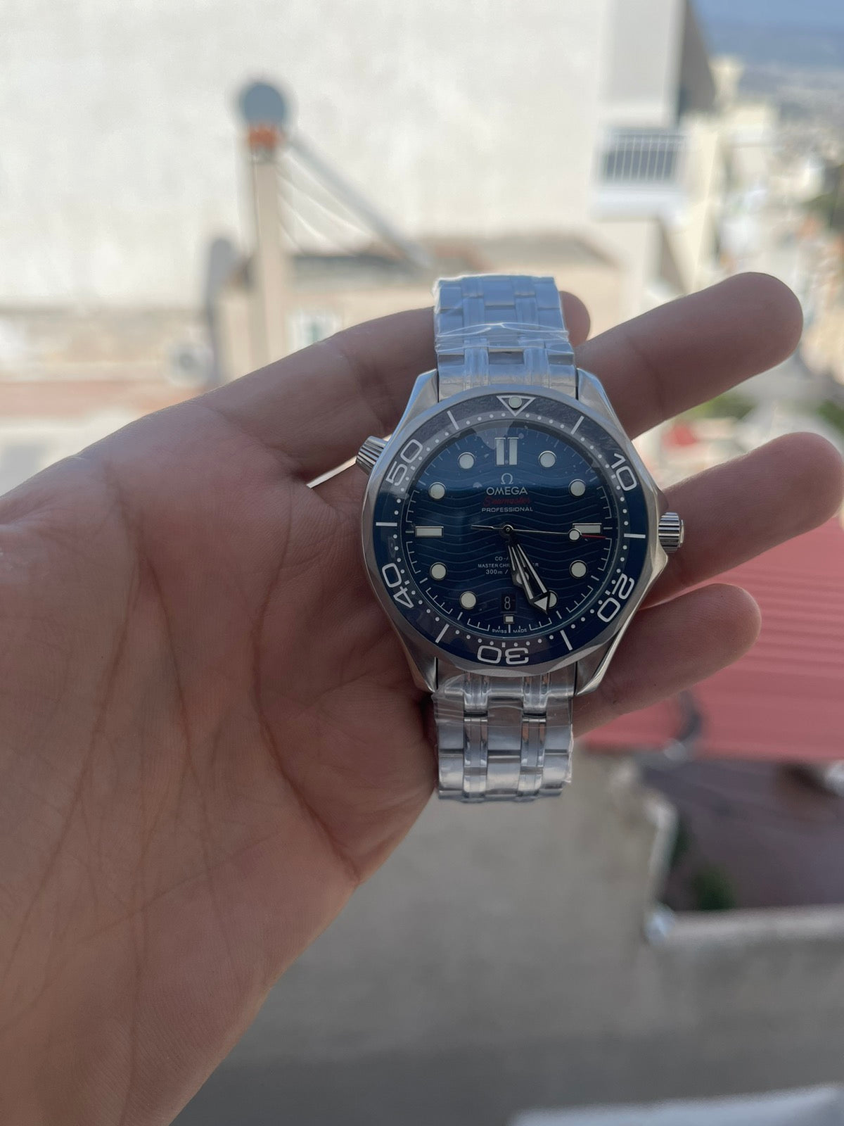 Omega blue 44mm