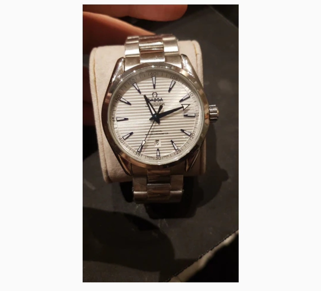 OMEGA SEAMASTER AQUA TERRA 150M OMEGA MASTER CO-AXIAL CHRONOMETER 43MM WITH GREY DIAL