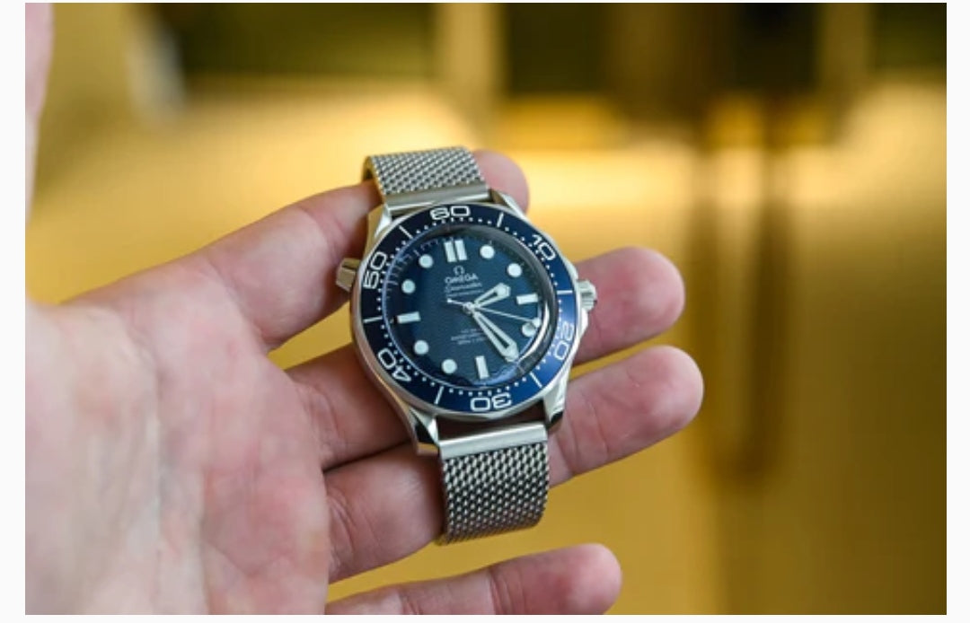 REPLICA OMEGA SEAMASTER DIVER 300M 60 YEARS OF JAMES BOND