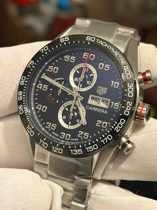 TAG HEUER CARRERA