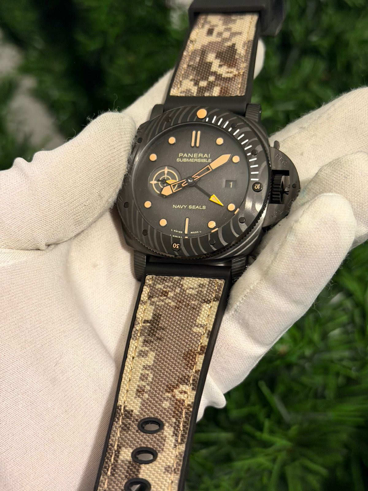 Μοντέλο: Panerai Submersible GMT Navy Seals
Υλικό Κάσας: Carbotech (άνθρακας)
Μηχανισμός: Αυτόματος