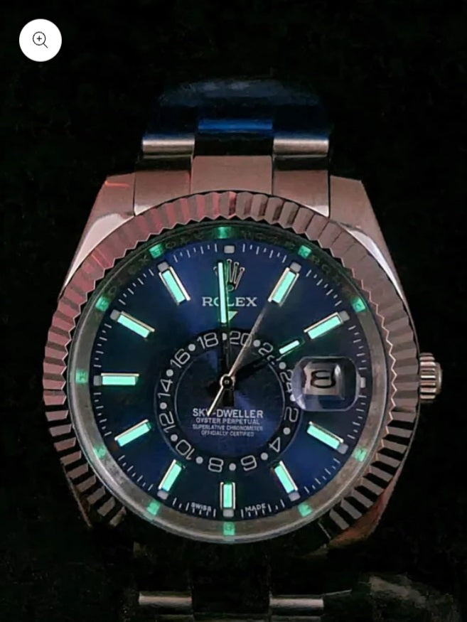 Skydweller 42mm blue dial