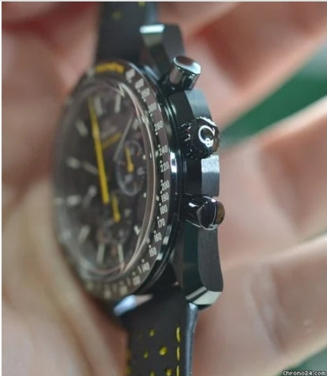 Omega Speedmaster Dark Side Of The Moon MINT 44.25mm Apollo 8 Ceramic Box&Papers