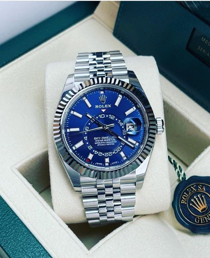 Sky dweller blue